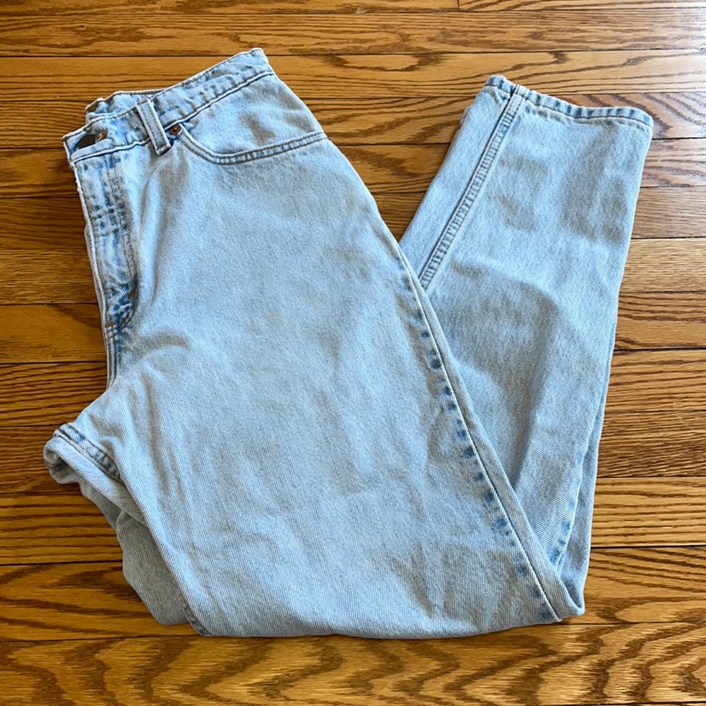 Vintage Levi's 550 Relaxed Fit Tapered Leg